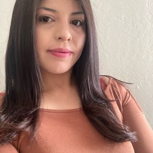 Meet your Posher, Karina